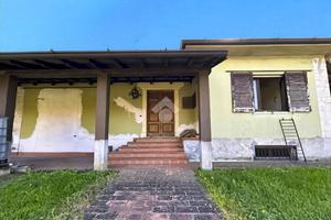 VILLA SINGOLA A TRENZANO