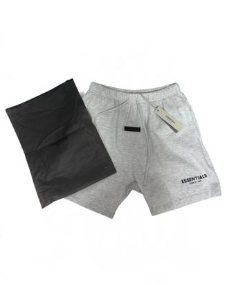 pantaloncini corti essentials