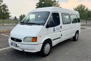 Ford Transit Tourneo Bus 2.4TD 9 POSTI