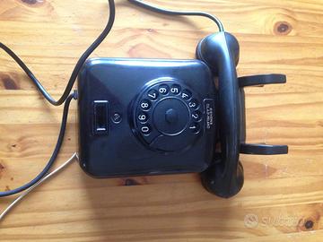 Telefono a muro vintage