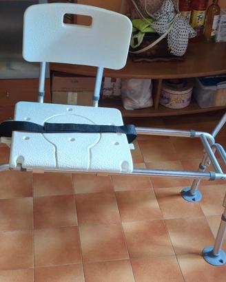 SEDIA SCORREVOLE PER VASCA ANZIANI/DISABILI

