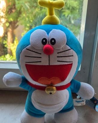 peluche doraimon