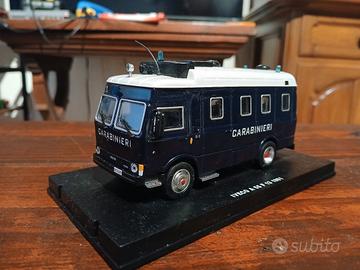 Modellini Iveco Carabinieri 