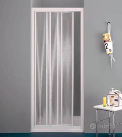 Box doccia a 3 ante scorrevoli per nicchia