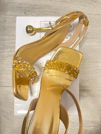 Scarpe con tacco da donna dorate