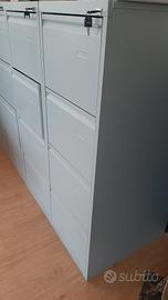 Cassettiera schedario porta documenti 