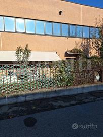 Capannone Industriale Locate di Triulzi