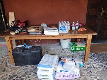 Tavolo Ikea in pino massiccio allungabile