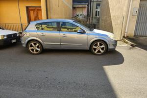 Opel Astra 1.7