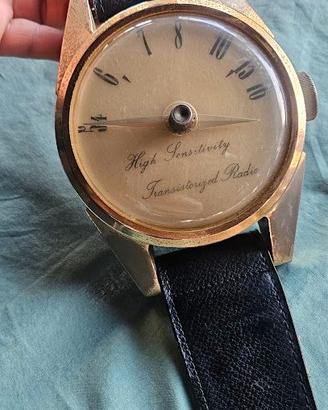 RADIO TRANSISTOR VINTAGE JAPAN AM TIPO OROLOGIO