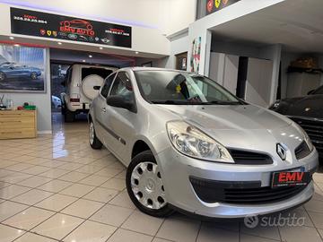 Renault Clio 1.2 75CV 3 Porte ok neopatentati