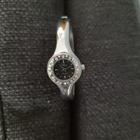 Orologio donna in acciaio con bracciale rigido