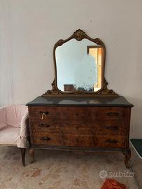 Cassettiera Chippendale