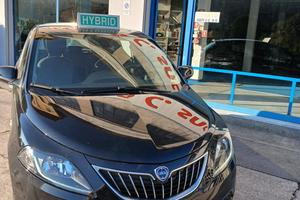 Lancia Ypsilon 1.0 FireFly 5 porte S&S Hybrid Ecoc