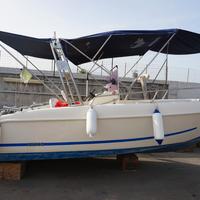 Natante ARKOS con motore Honda 40 cv