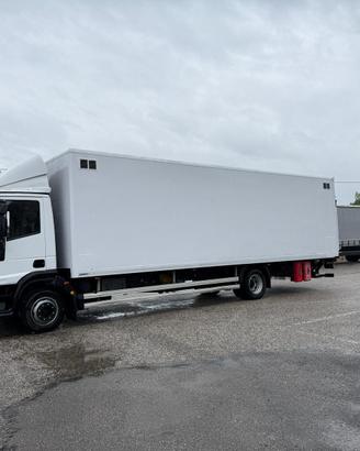 Iveco 120E25 anno 2013