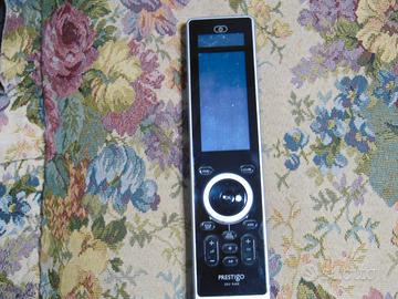 Telecomando universale Philips touch SRU9600