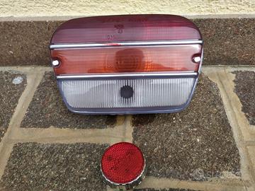 FANALE  FIAT 1500 e  PLASTICHE FIAT 127