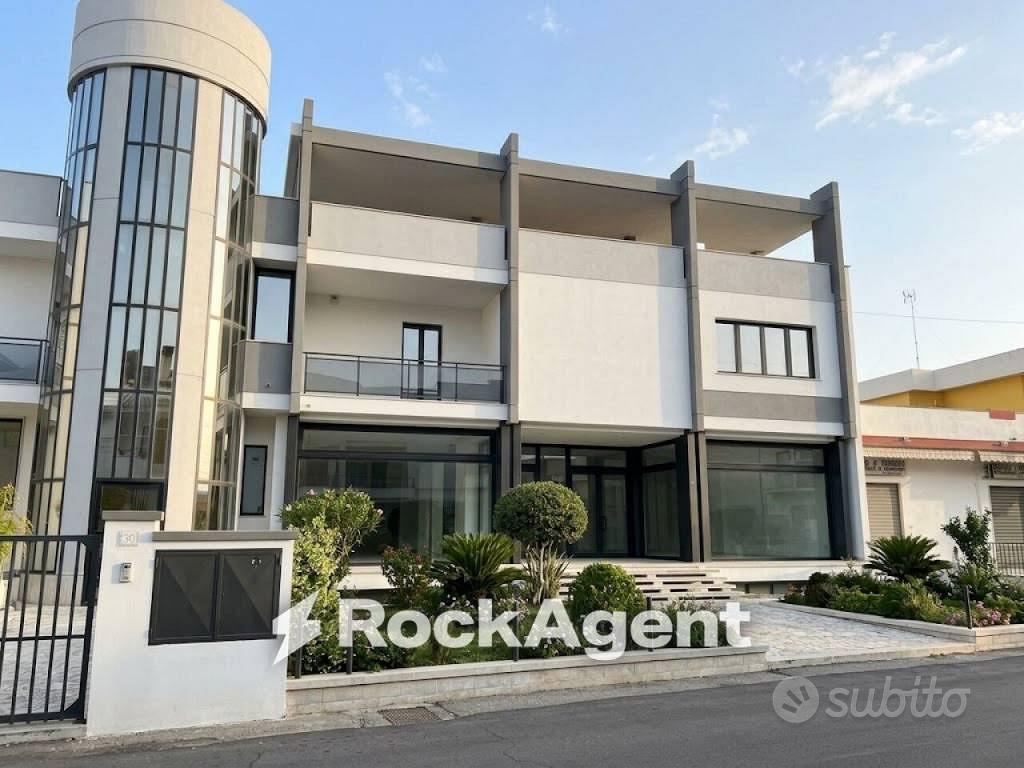 Immobile di 2000 m² a Ruffano - Vista 4
