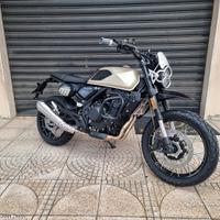 Brixton Crossfire 500 XC E5 Gold KM0 -