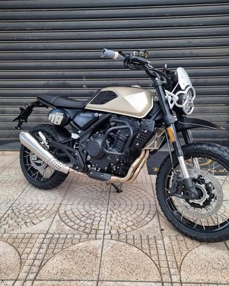 Brixton Crossfire 500 XC E5 Gold KM0 -