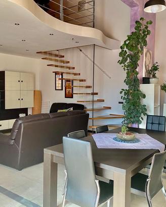 Loft Moderno semindipendente, veranda, posto auto