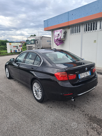 Bmw 320 xdrive luxury berlina