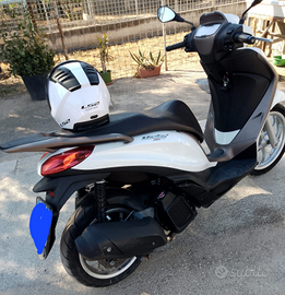 Piaggio Medley 125