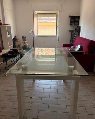 tavolo in vetro