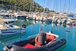 Gommone IAV 500 4,72 m 2018+evinrude 40 ho 2018