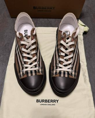 Sneakers Burberry introvabili