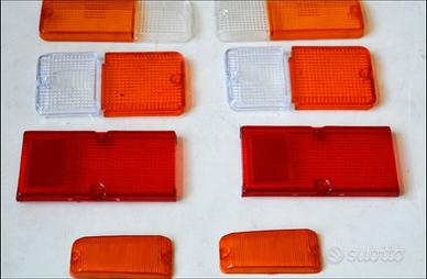 KIT PLASTICHE ANTERIORE POSTERIORI E FRECCE SUZUKI