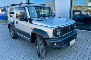 Suzuki Jimny 1.5 5MT Top