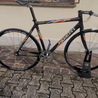 Bici da corsa pista