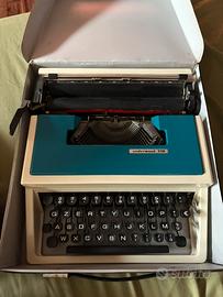 Macchina da scrivere Vintage UNDERWOOD 310