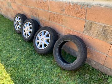 gomme r17 e altri componenti mini