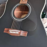 chitarra acustica yamaha top