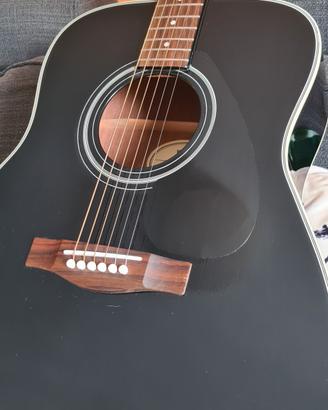 chitarra acustica yamaha top