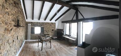 Casa indipendente a torretta a Ceriana (IM)