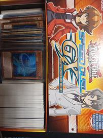 set 200 carte yugioh di tutte le espansioni 