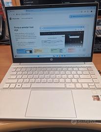 notebook o laptop HP PAVILION