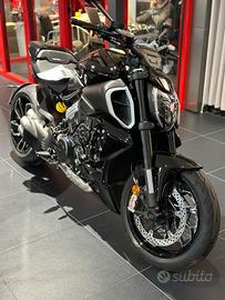 Ducati Diavel V4 - 2024