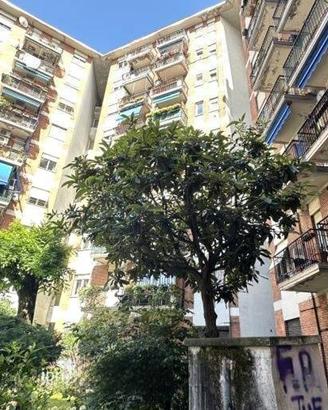 Immobile in asta di 53 m² con 2 locali e box auto 