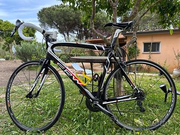 Bici da corsa FRW Diamond Heights carbonio Shimano