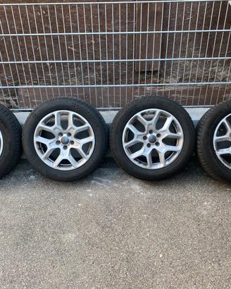 Cerchi 215/60/17 jeep renegade