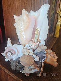 antico altare di conchiglie, icona sacra 