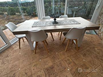 Tavolo praticamente nuovo 200x90 allungabile a 300