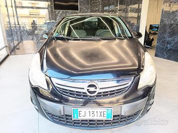 OPEL Corsa 1.2 5 porte Cosmo