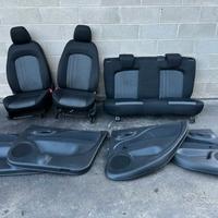 Sedili grigi Fiat Grande Punto 2015 5 porte