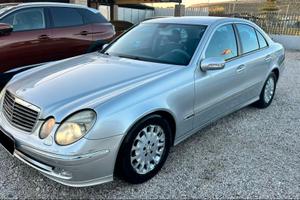 Mercedes-benz E 270 280 CDI cat EVO Elegance